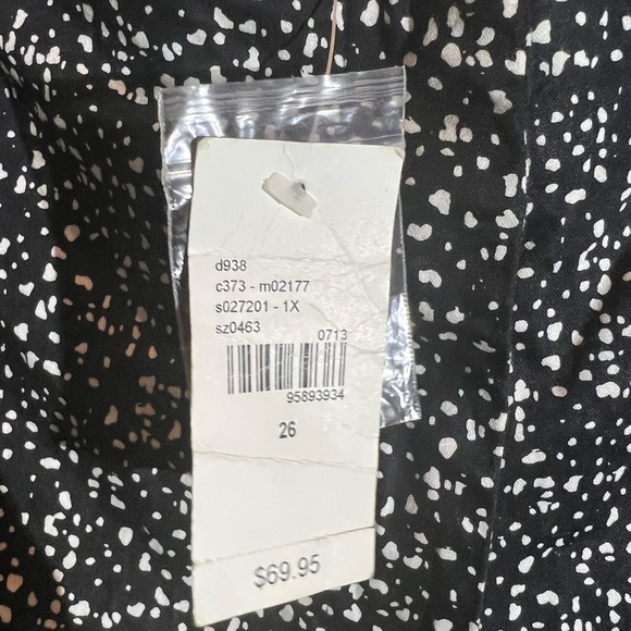 NWT Lane Bryant capri pants, black and white size 26 for women - Picture 4 of 8